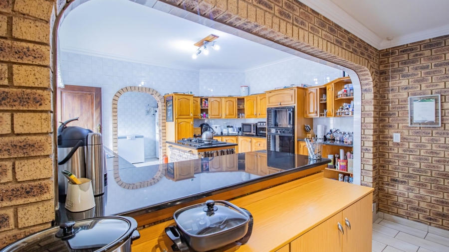 4 Bedroom Property for Sale in Winchester Hills Gauteng