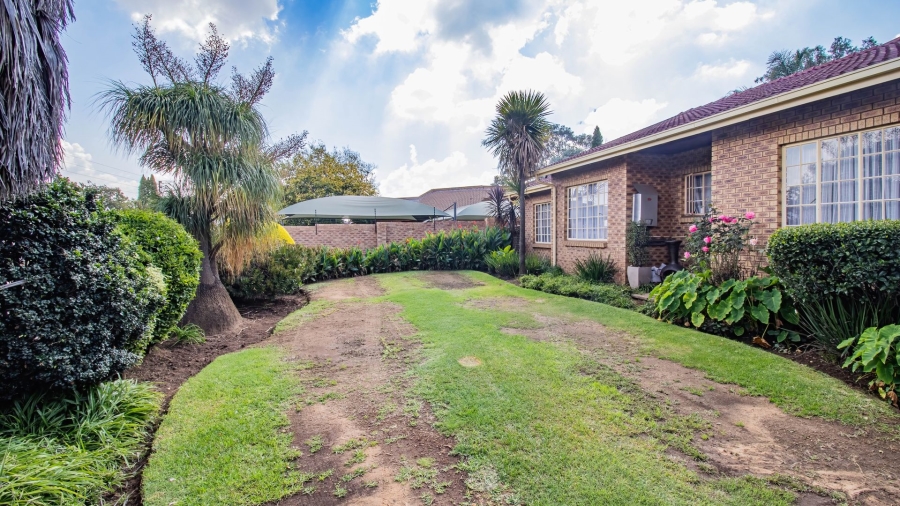 4 Bedroom Property for Sale in Winchester Hills Gauteng