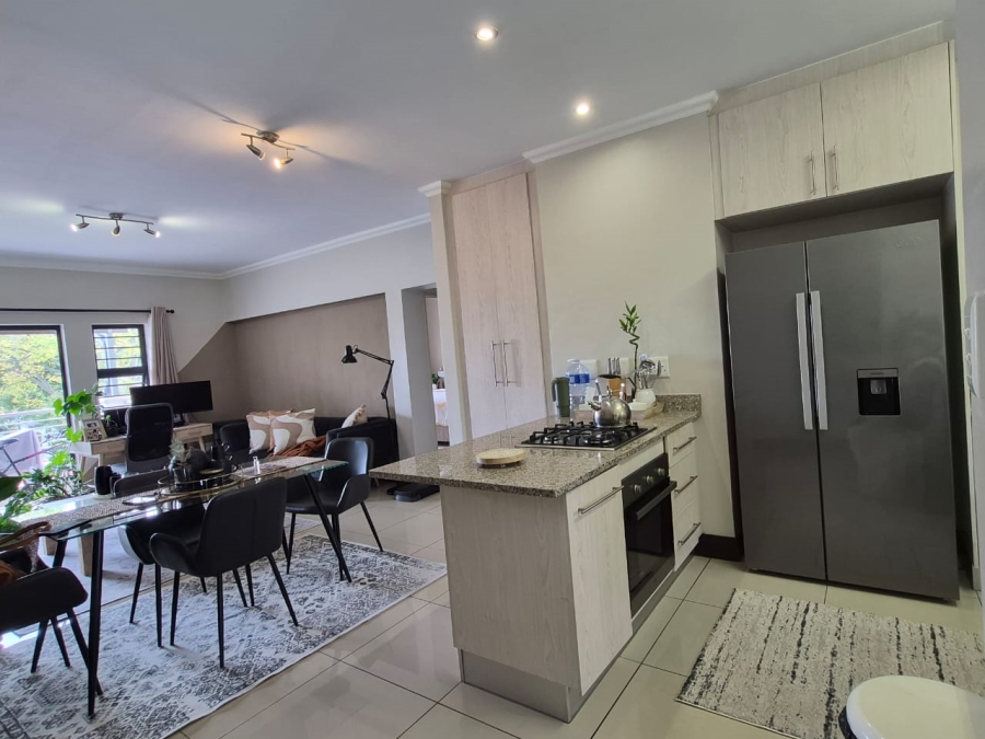 2 Bedroom Property for Sale in Crowthorne AH Gauteng