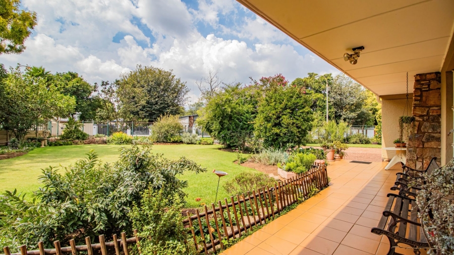 4 Bedroom Property for Sale in Aston Manor Gauteng