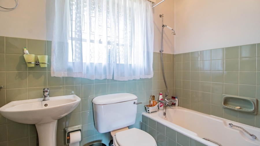 4 Bedroom Property for Sale in Aston Manor Gauteng