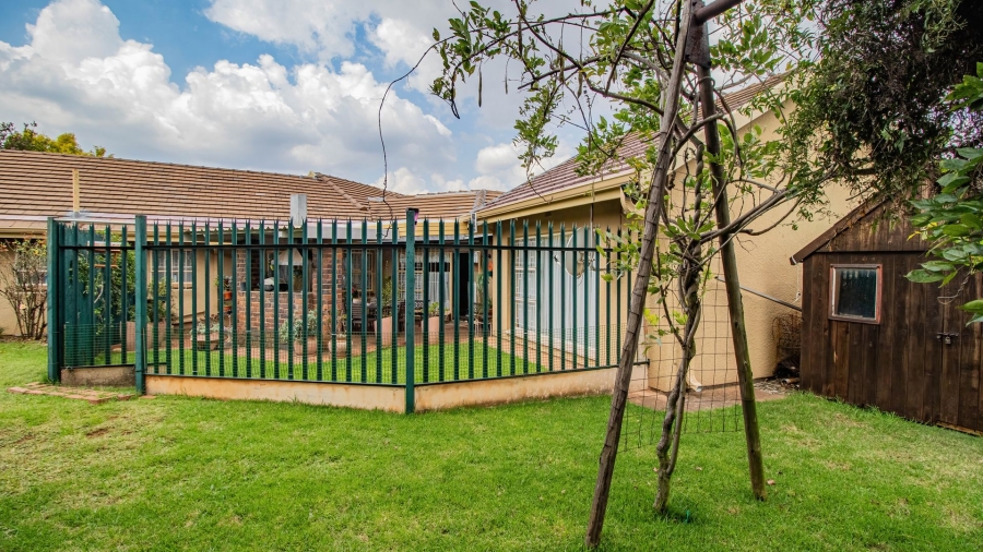 4 Bedroom Property for Sale in Aston Manor Gauteng
