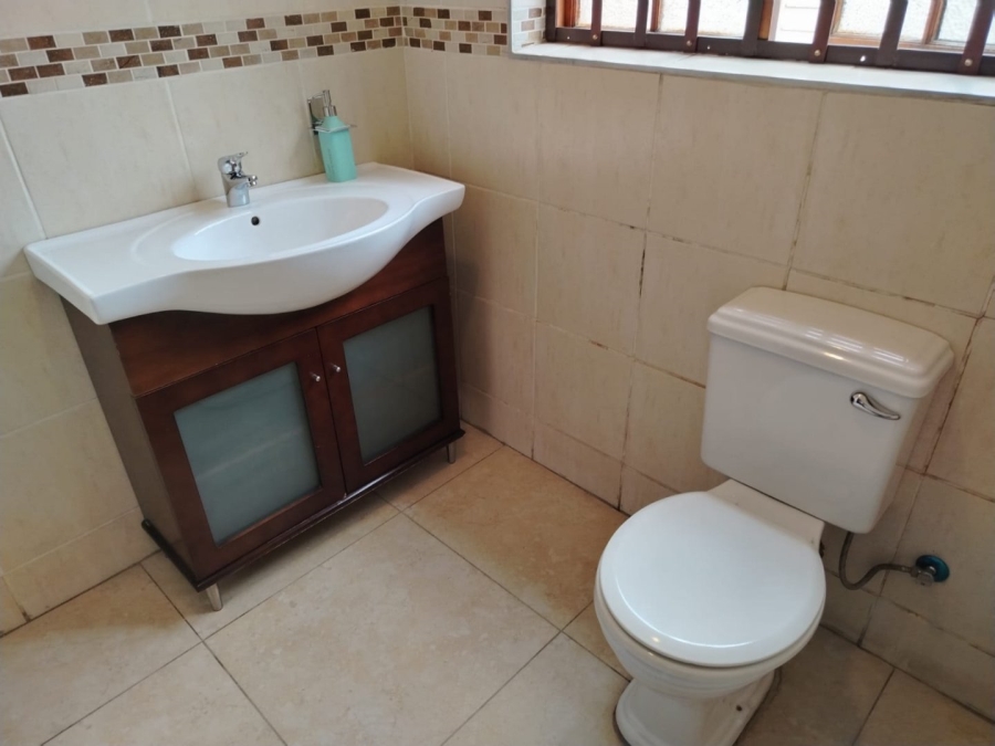 5 Bedroom Property for Sale in Meyerspark Gauteng