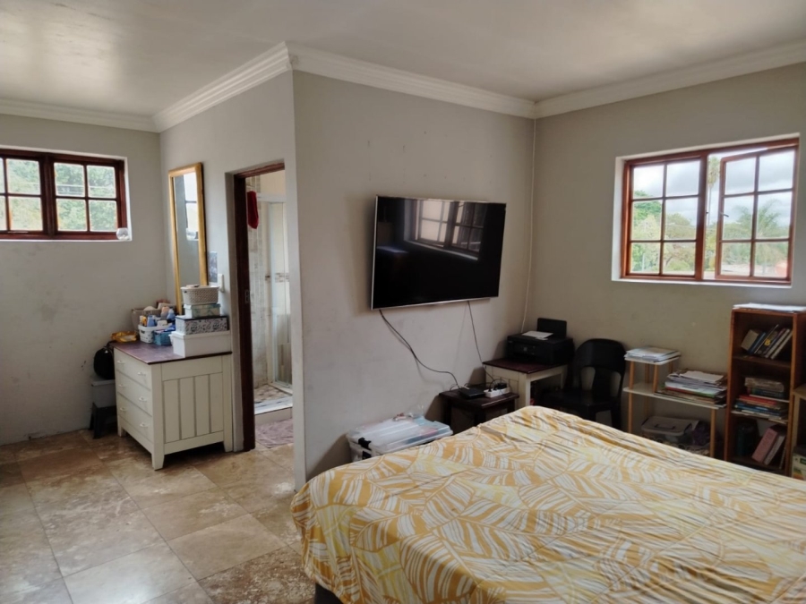 5 Bedroom Property for Sale in Meyerspark Gauteng