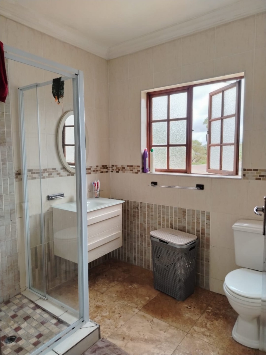 5 Bedroom Property for Sale in Meyerspark Gauteng