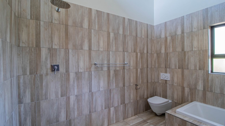 4 Bedroom Property for Sale in Serengeti Lifestyle Estate Gauteng