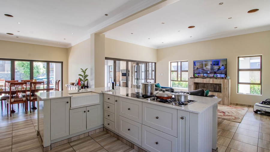 4 Bedroom Property for Sale in Serengeti Lifestyle Estate Gauteng