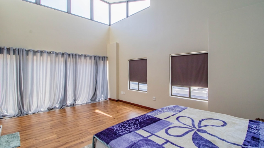 4 Bedroom Property for Sale in Serengeti Lifestyle Estate Gauteng