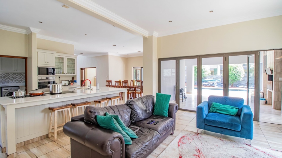 4 Bedroom Property for Sale in Serengeti Lifestyle Estate Gauteng