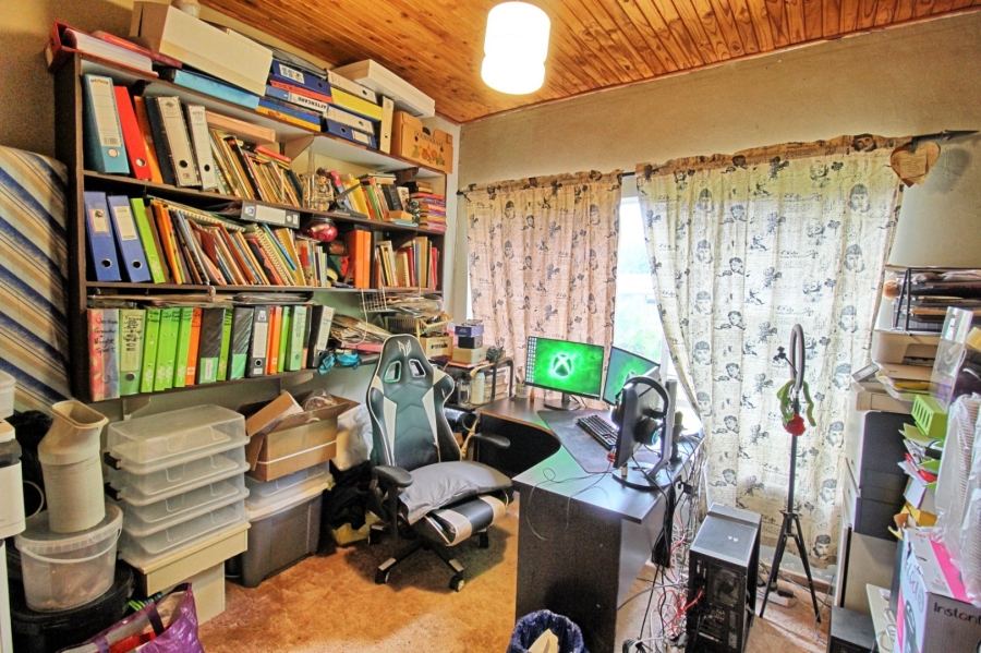 5 Bedroom Property for Sale in Lyttelton Manor Gauteng