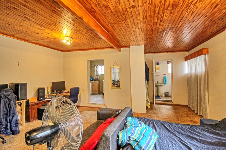 5 Bedroom Property for Sale in Lyttelton Manor Gauteng