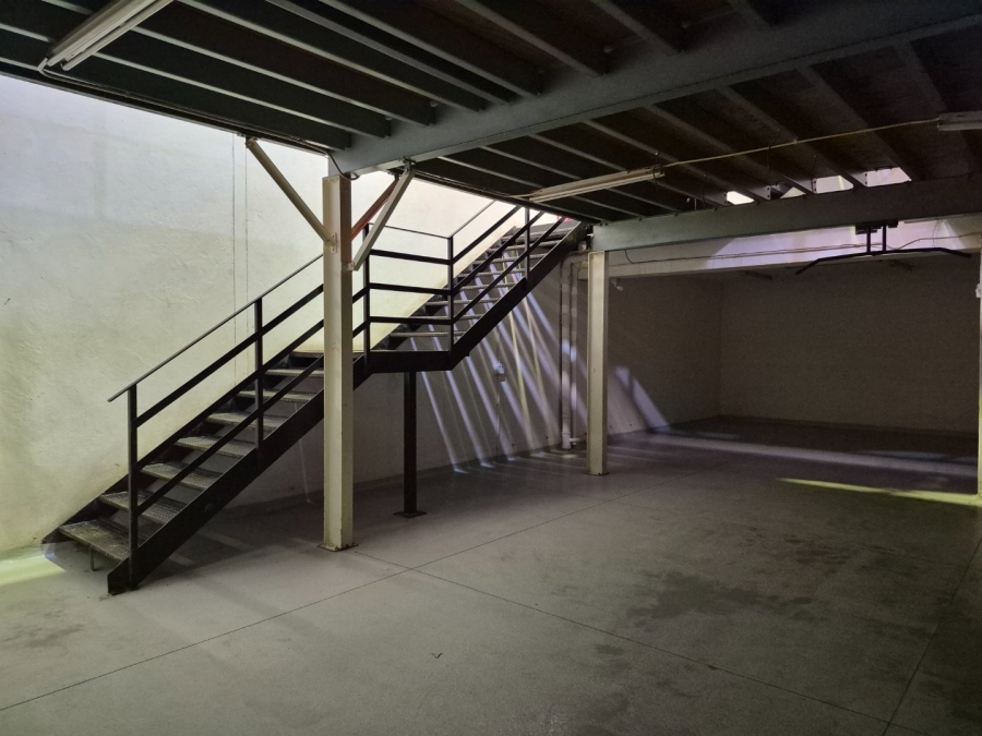 To Let commercial Property for Rent in Bromhof Gauteng