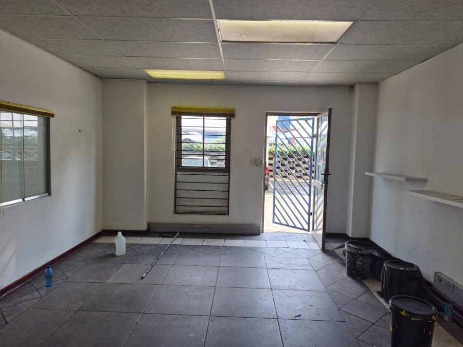 To Let commercial Property for Rent in Bromhof Gauteng
