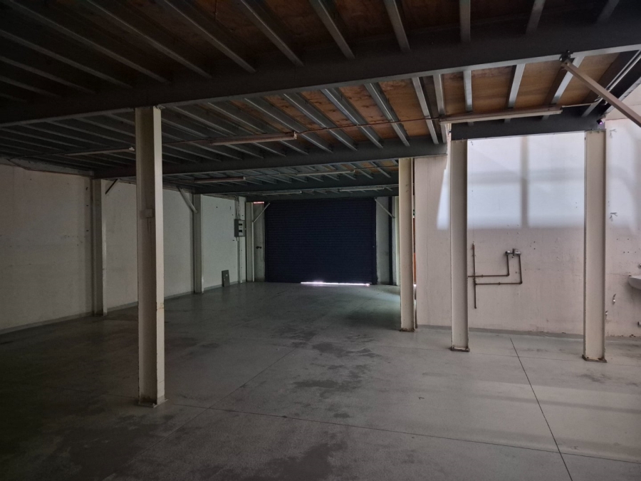 To Let commercial Property for Rent in Bromhof Gauteng