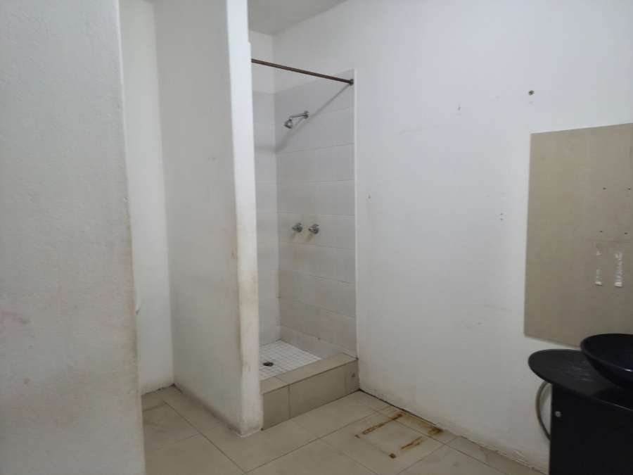 To Let commercial Property for Rent in Bromhof Gauteng