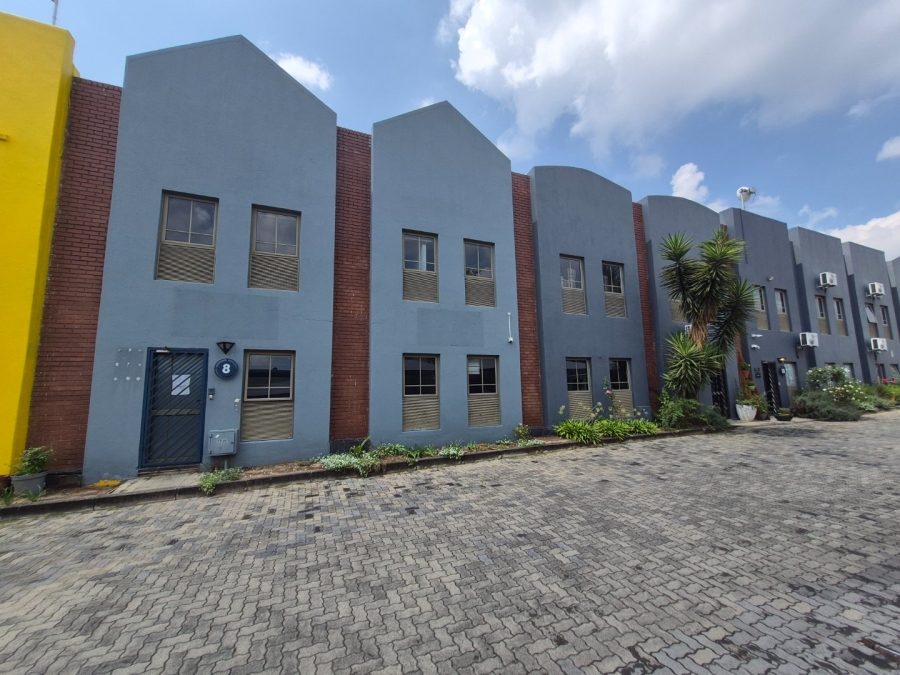 To Let commercial Property for Rent in Bromhof Gauteng