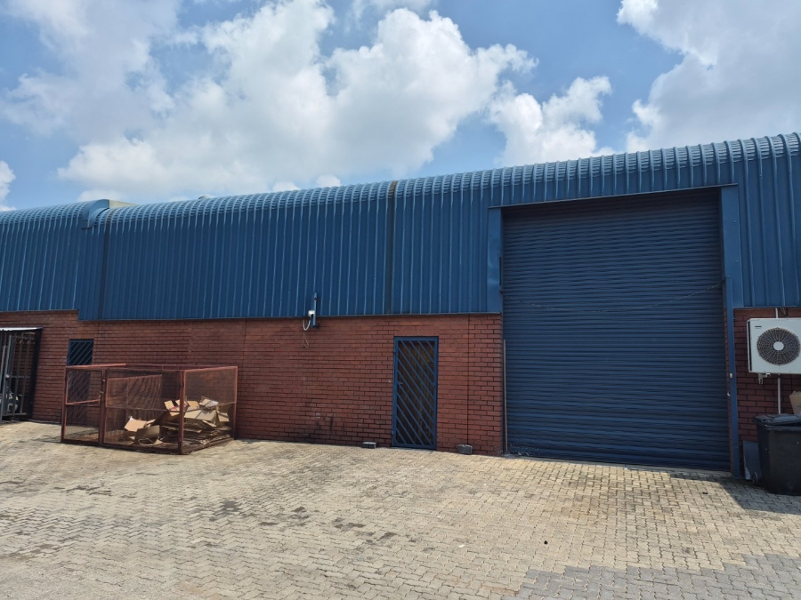 To Let commercial Property for Rent in Bromhof Gauteng