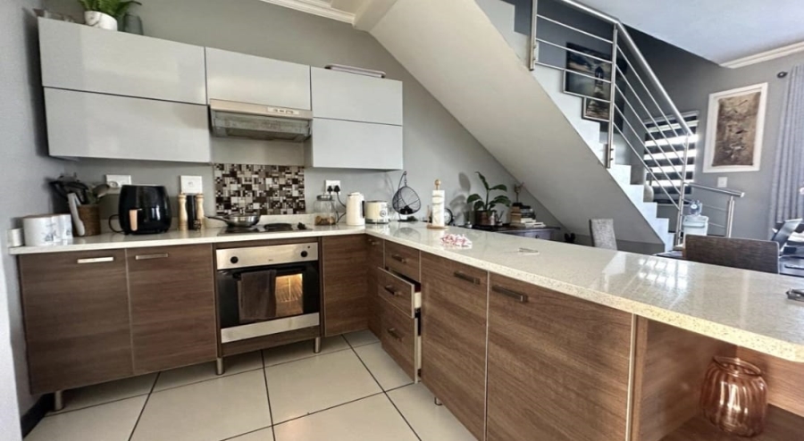 3 Bedroom Property for Sale in Halfway Gardens Gauteng