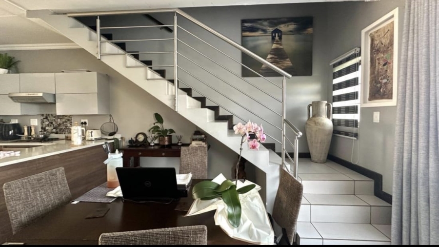 3 Bedroom Property for Sale in Halfway Gardens Gauteng