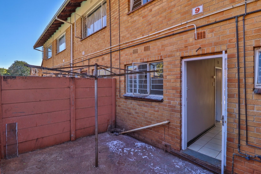 2 Bedroom Property for Sale in Windsor East Gauteng