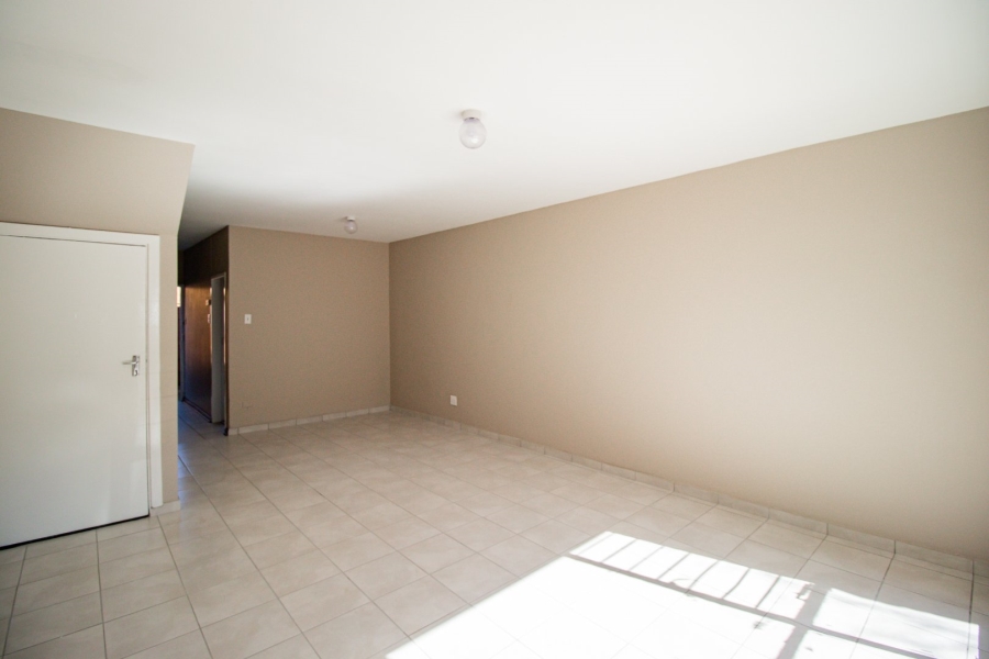 2 Bedroom Property for Sale in Windsor East Gauteng