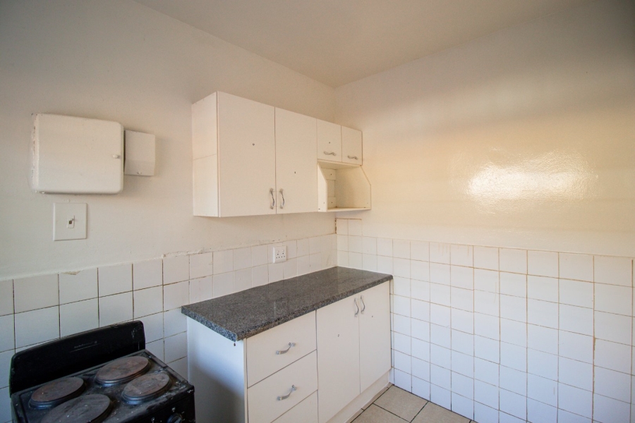 2 Bedroom Property for Sale in Windsor East Gauteng