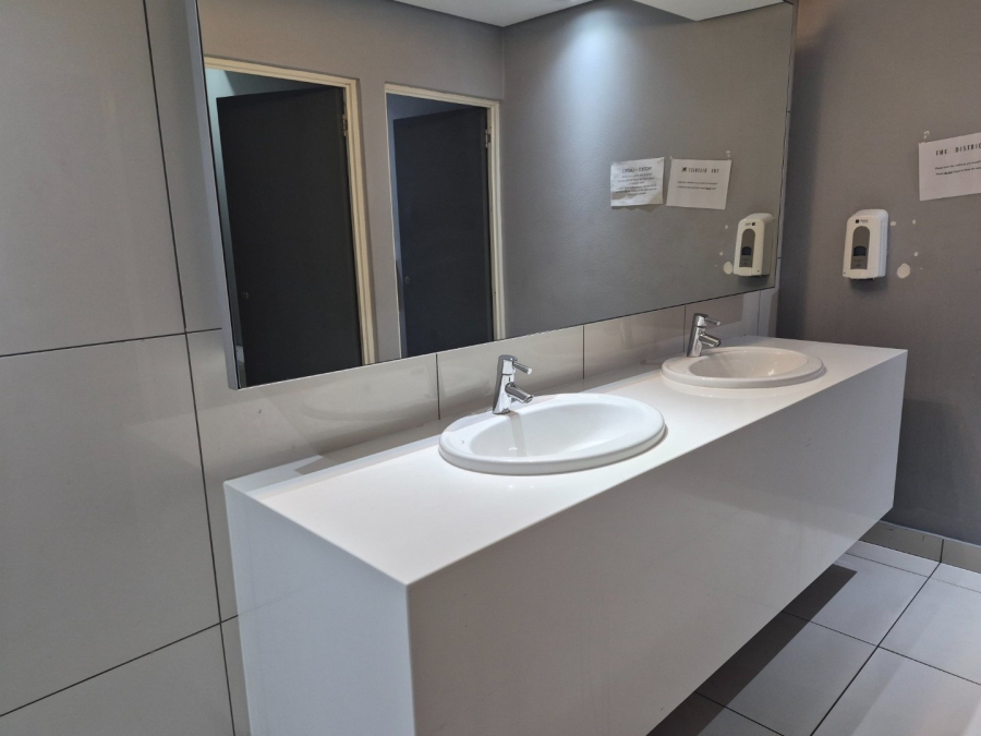 To Let commercial Property for Rent in Sunninghill Gauteng