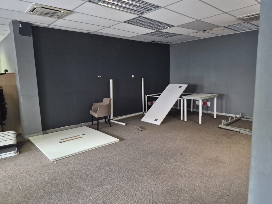 To Let commercial Property for Rent in Sunninghill Gauteng