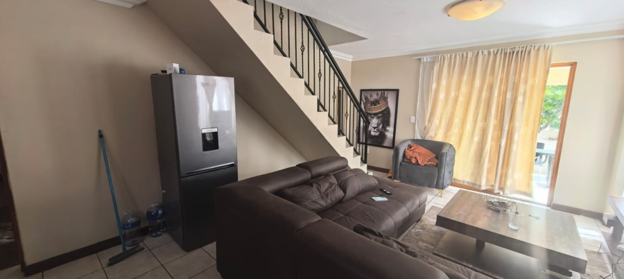 To Let 2 Bedroom Property for Rent in Kyalami Hills Gauteng