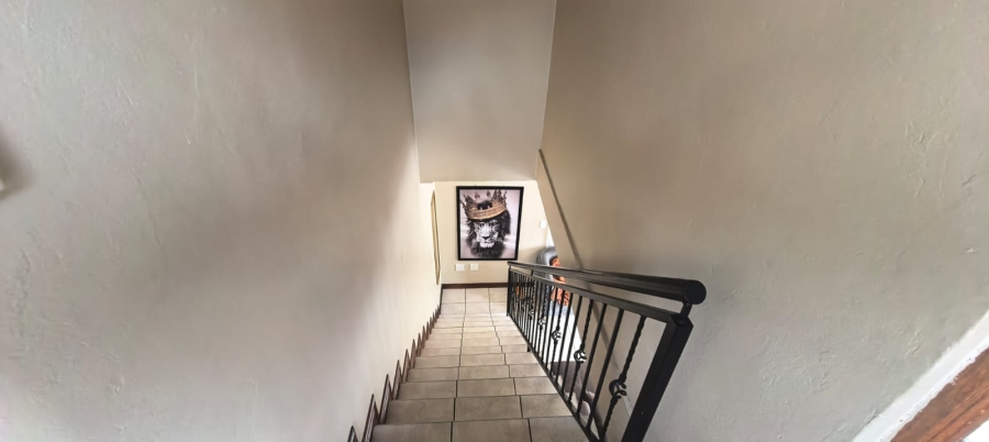 To Let 2 Bedroom Property for Rent in Kyalami Hills Gauteng