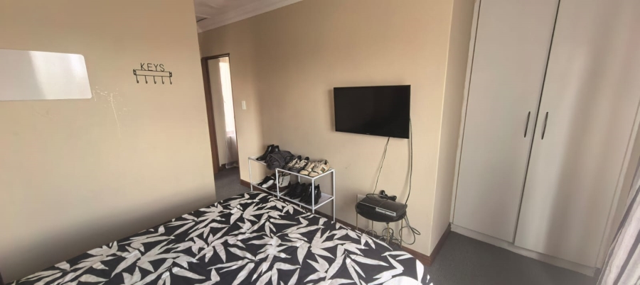To Let 2 Bedroom Property for Rent in Kyalami Hills Gauteng