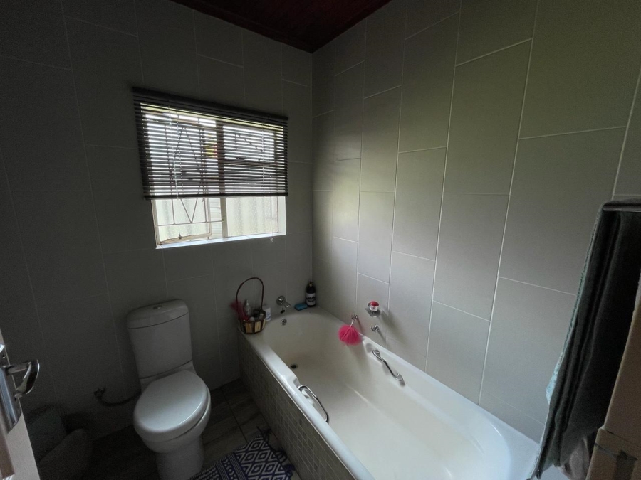 3 Bedroom Property for Sale in Ferryvale Gauteng
