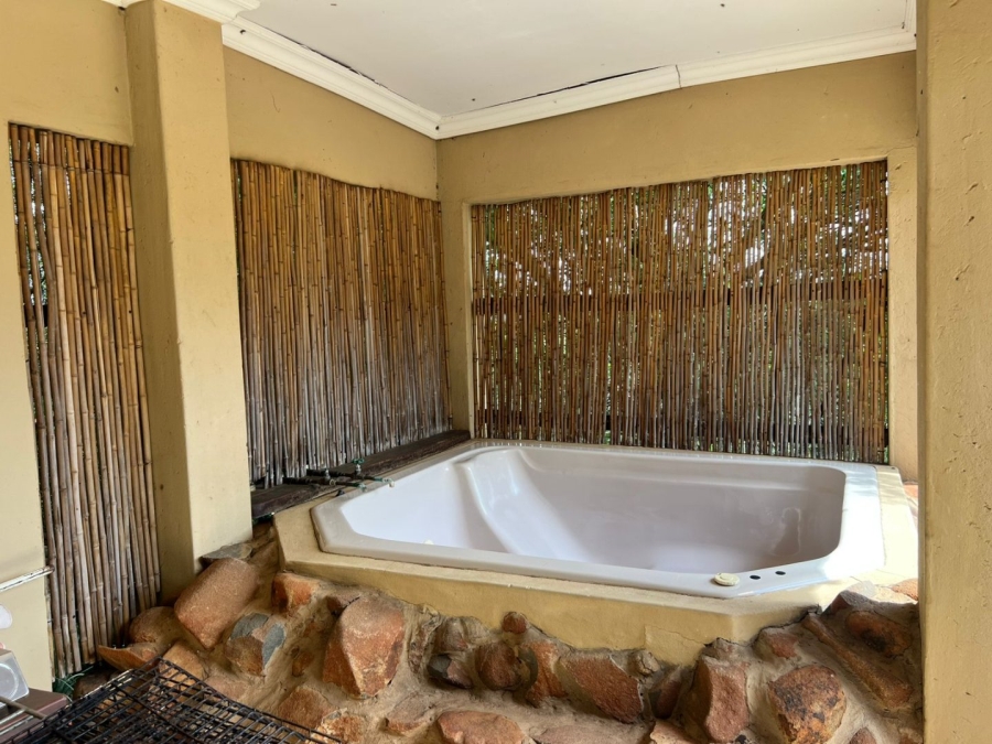 Commercial Property for Sale in Buffelsdrift A H Gauteng