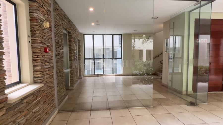 To Let 2 Bedroom Property for Rent in Bedford Gardens Gauteng