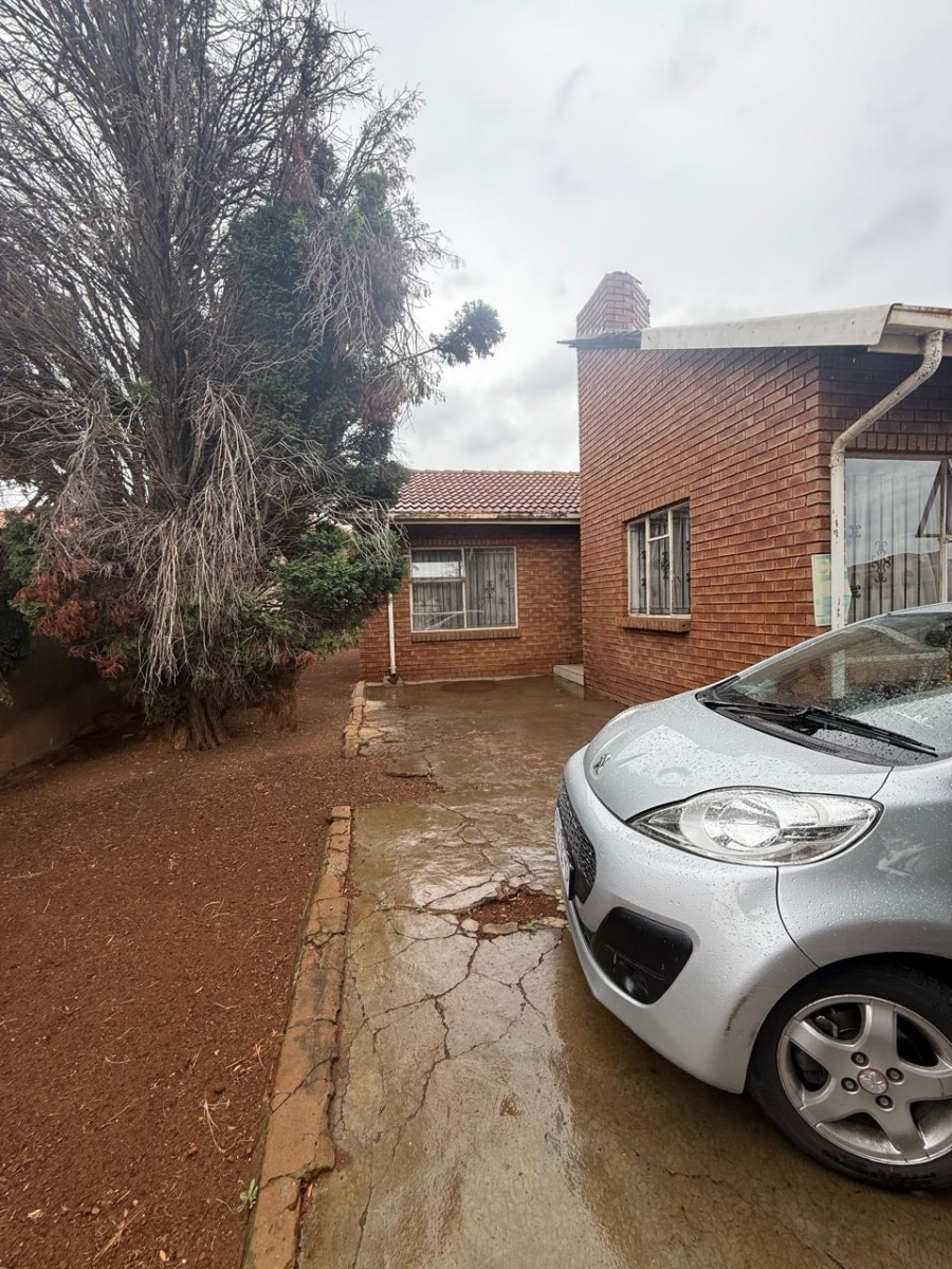 3 Bedroom Property for Sale in Spruit View Gauteng