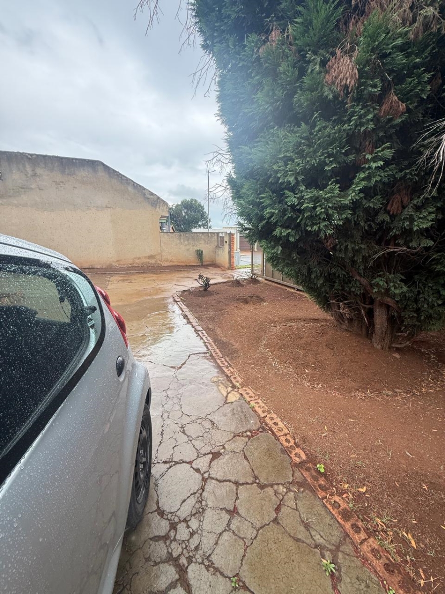 3 Bedroom Property for Sale in Spruit View Gauteng