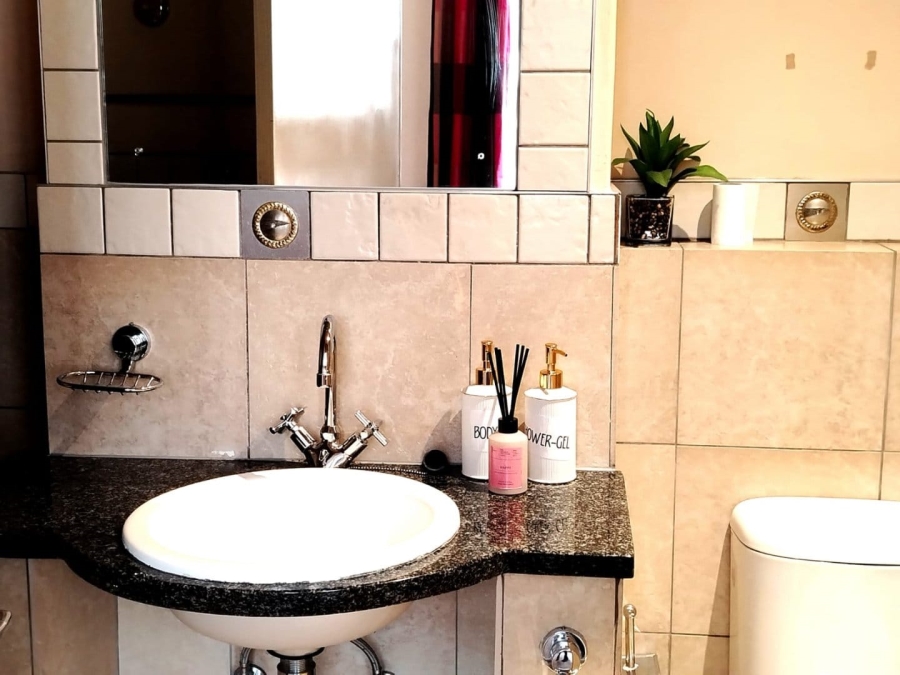 1 Bedroom Property for Sale in Marshalltown Gauteng