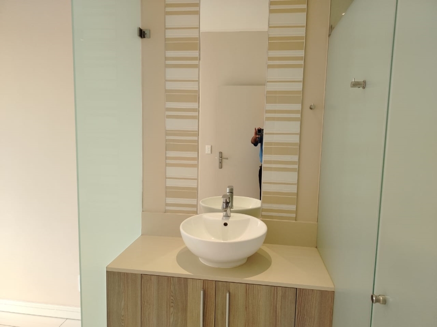 2 Bedroom Property for Sale in Rosebank Gauteng