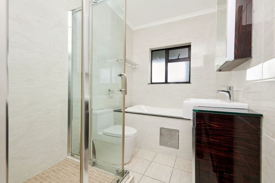 3 Bedroom Property for Sale in Fourways Gauteng