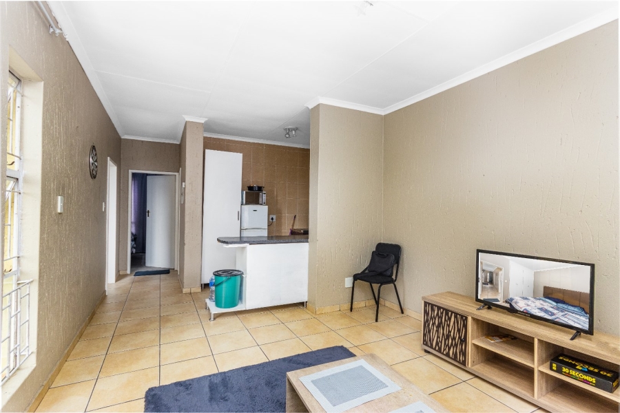 2 Bedroom Property for Sale in Ormonde View Gauteng