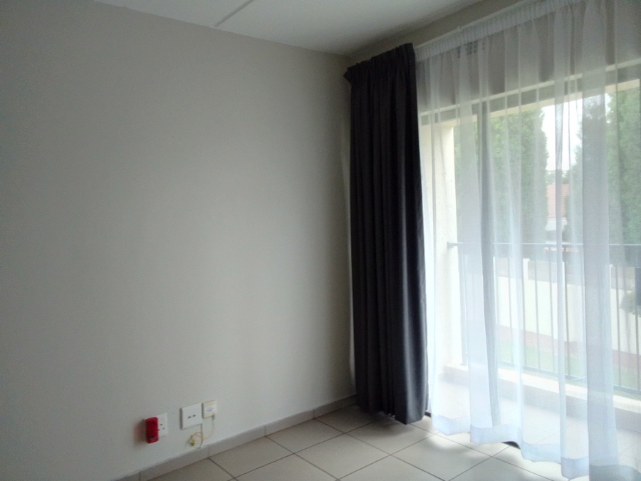2 Bedroom Property for Sale in Ravenswood Gauteng