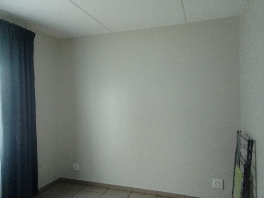 2 Bedroom Property for Sale in Ravenswood Gauteng