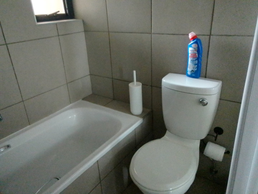 2 Bedroom Property for Sale in Ravenswood Gauteng