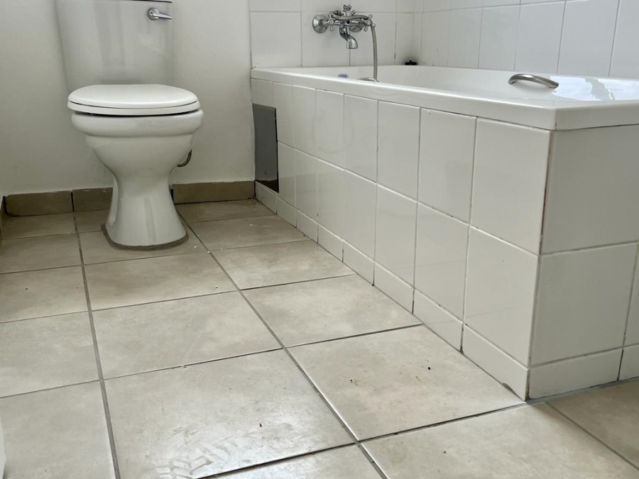 3 Bedroom Property for Sale in Windmill Park Gauteng