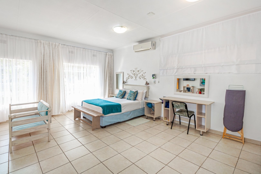 8 Bedroom Property for Sale in Hennopspark Gauteng