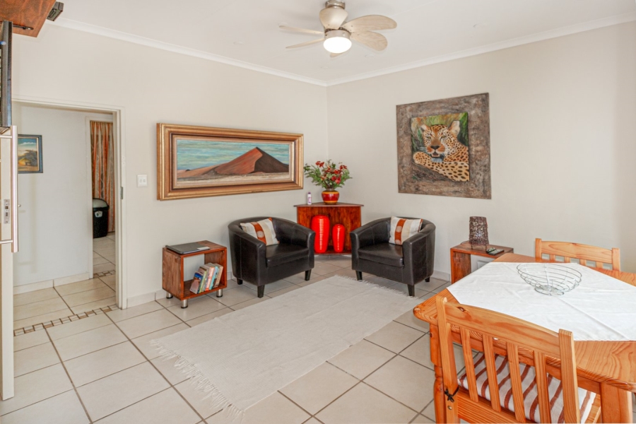 8 Bedroom Property for Sale in Hennopspark Gauteng