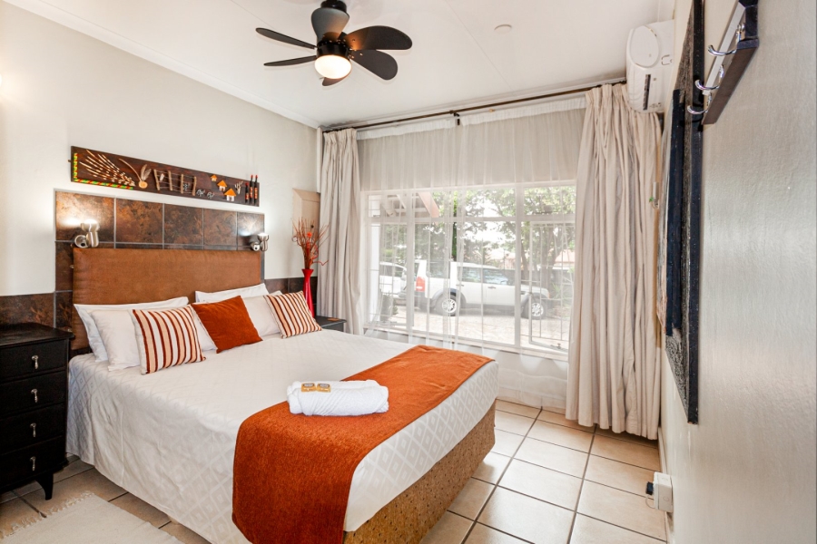 8 Bedroom Property for Sale in Hennopspark Gauteng