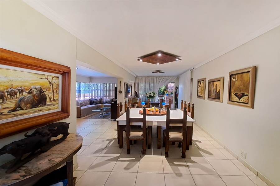 8 Bedroom Property for Sale in Hennopspark Gauteng