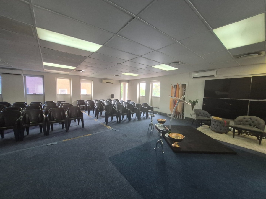 To Let Commercial Property for Rent in Rivonia Gauteng