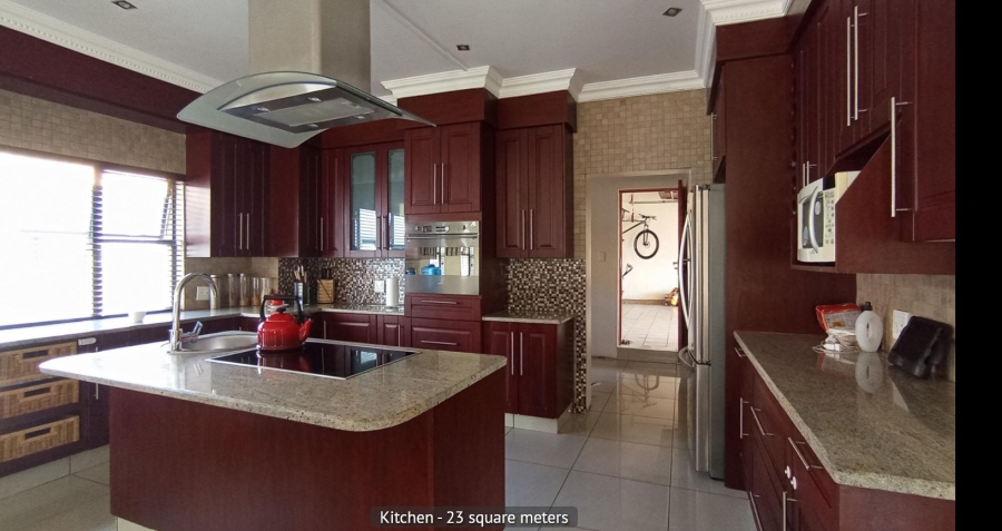  Bedroom Property for Sale in Kosmosdal Gauteng